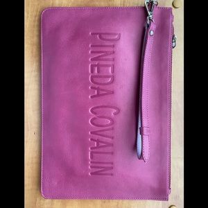 Pineda Covalin clutch